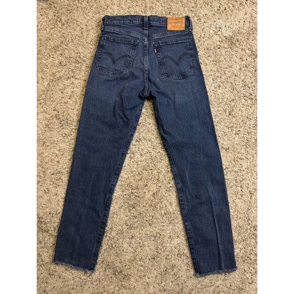 LEVI’S PREMIUM Jeans Wedgie Dark Gray Raw/Cut Out Hem Sz 25x25 Grunge Gothic - Picture 2 of 7